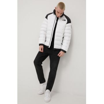 The North Face geaca Phlego barbati, culoarea alb, de iarna