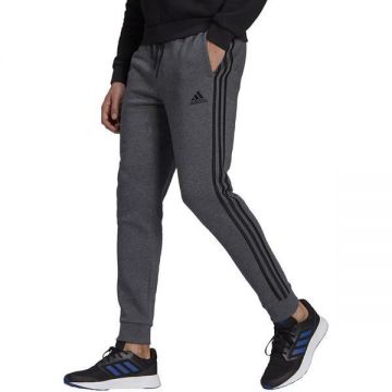 Pantaloni barbati adidas Essentials Fleece Tapered Cuff GK8826, XXL, Gri