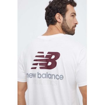 New Balance tricou din bumbac barbati, culoarea bej, cu imprimeu