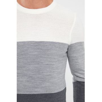 Pulover striat cu model colorblock