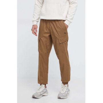 Puma pantaloni barbati, culoarea maro, neted