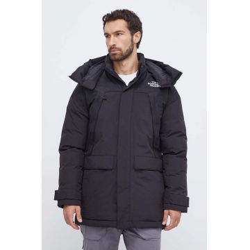 The North Face geaca barbati, culoarea negru, de iarna