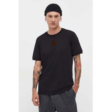 HUGO tricou din bumbac barbati, culoarea negru, cu imprimeu