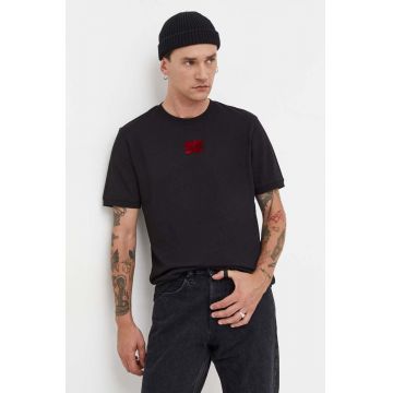 HUGO tricou din bumbac barbati, culoarea negru, cu imprimeu