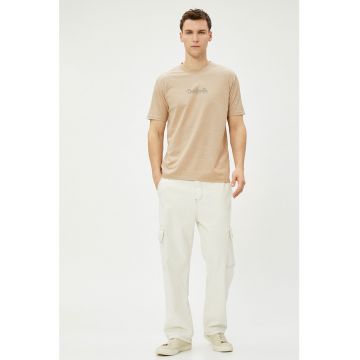 Tricou cu imprimeu text
