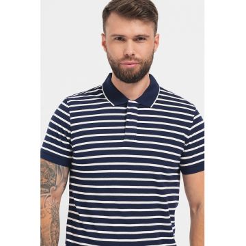 Tricou polo cu model in dungi