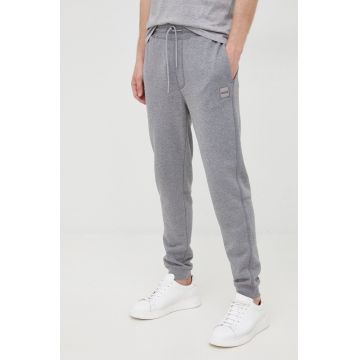 BOSS pantaloni de trening din bumbac Boss Casual barbati, culoarea gri, neted