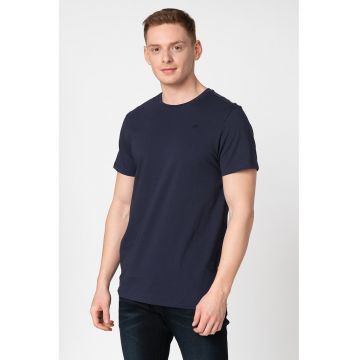 Tricou regular fit cu broderie logo discreta