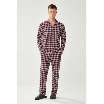 Pijama de bumbac in carouri