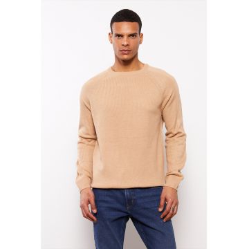 Pulover cu decolteu rotund si maneci raglan