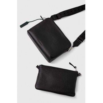 Coccinelle borseta de piele culoarea negru
