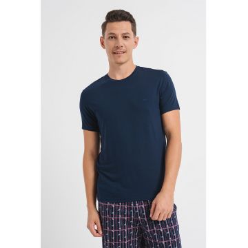 Tricou de casa cu decolteu rotund