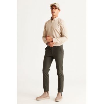 Pantaloni slim fit