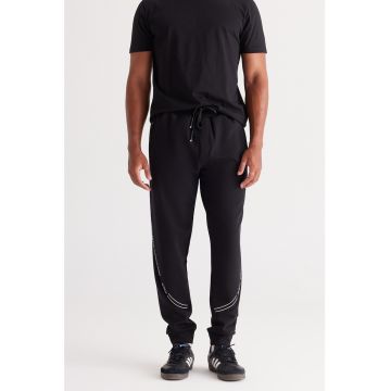 Pantaloni de trening regular fit cu snur de ajustare