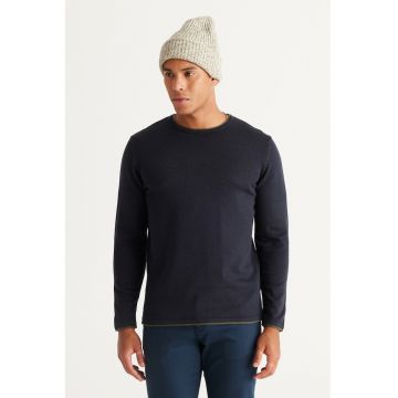 Pulover cu decolteu la baza gatului - Bleumarin