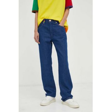 Wrangler jeansi 13MWZ Pride medium waist