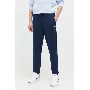 Tommy Jeans pantaloni de trening din bumbac culoarea albastru marin, neted