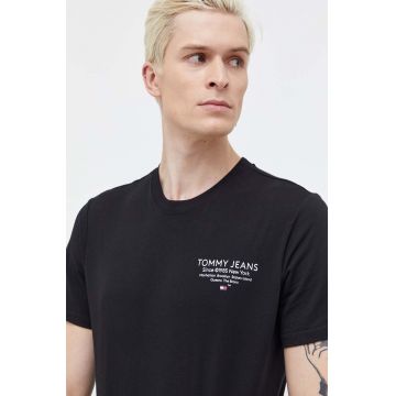 Tommy Jeans tricou din bumbac bărbați, culoarea negru, cu imprimeu DM0DM18265