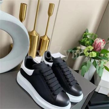 Adidasi barbati  casual negri 444