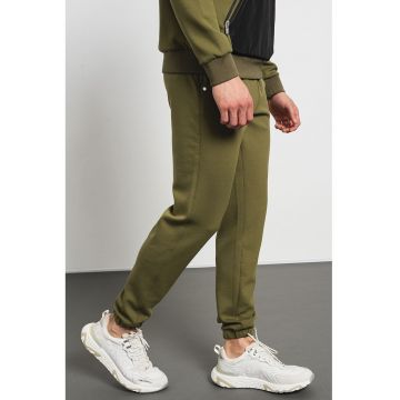 Pantaloni de trening cu banda contrastanta in talie