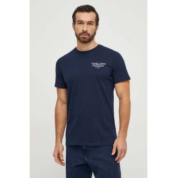 Tommy Jeans tricou din bumbac barbati, culoarea albastru marin, cu imprimeu