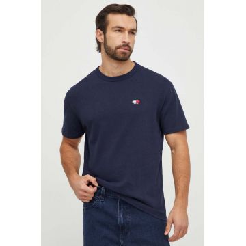 Tommy Jeans tricou din bumbac barbati, culoarea albastru marin, cu imprimeu