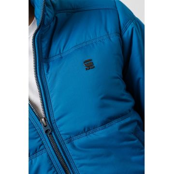 Geaca cu buzunare oblice