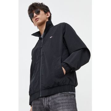 Tommy Jeans geaca barbati, culoarea negru, de tranzitie