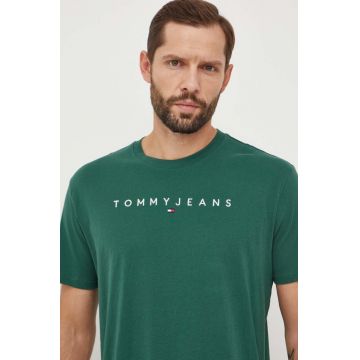 Tommy Jeans tricou din bumbac barbati, culoarea verde, cu imprimeu