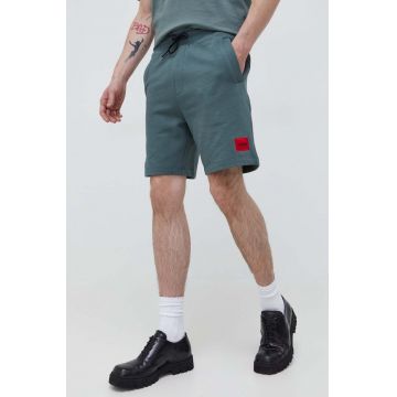 HUGO pantaloni scurti din bumbac culoarea verde