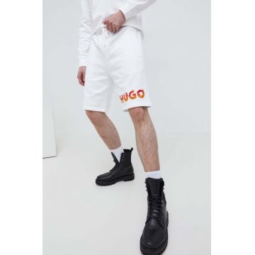 HUGO pantaloni scurti din bumbac culoarea alb