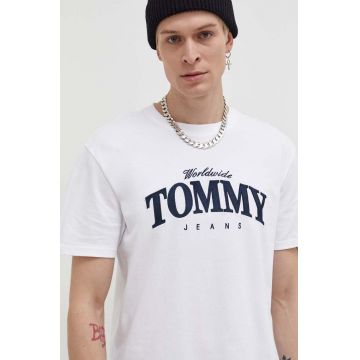 Tommy Jeans tricou din bumbac barbati, culoarea alb, cu imprimeu