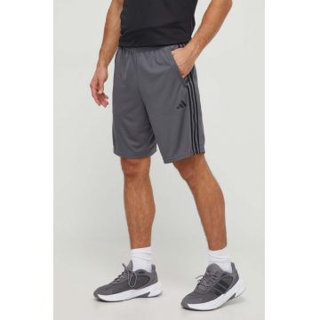 adidas Performance pantaloni scurți de antrenament Train Essentials culoarea gri