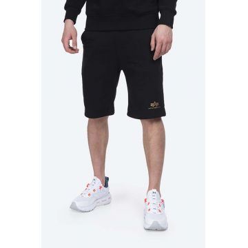 Alpha Industries pantaloni scurți Basic bărbați, culoarea negru 116363FP.583-black