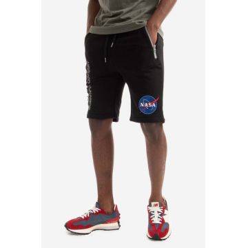 Alpha Industries pantaloni scurți Oddysey barbati, culoarea negru 126336.03-black