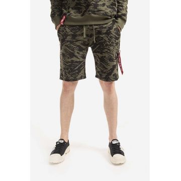 Alpha Industries pantaloni scurți X-Fit Cargo Short Camo bărbați, culoarea verde 166301C.634-green