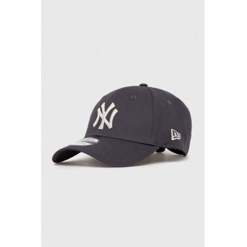 New Era șapcă de baseball din bumbac culoarea gri, cu imprimeu, NEW YORK YANKEES