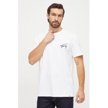 Tommy Jeans tricou din bumbac barbati, culoarea alb, cu imprimeu