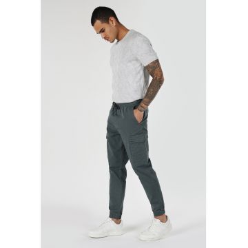 Pantaloni cargo jogger cu talie ajustabila