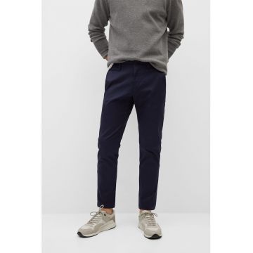 Pantaloni conici crop Prato