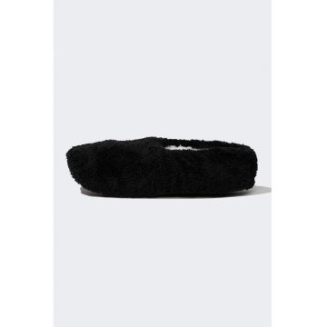 Papuci de casa slip-on din blana sintetica