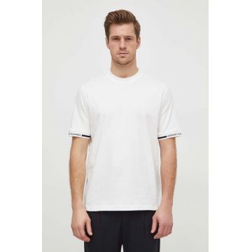 Armani Exchange tricou din bumbac barbati, culoarea bej, neted