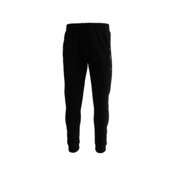 Pantaloni trening barbati Univers Fashion, culoare neagra cu 2 buzunare laterale si un buzunar la spate cu fermoare, vatuit la interior, marime L