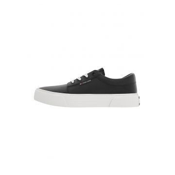 Pantofi sport low-cut din piele ecologica