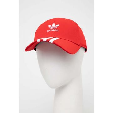 adidas Originals șapcă culoarea roșu, cu imprimeu IS4631