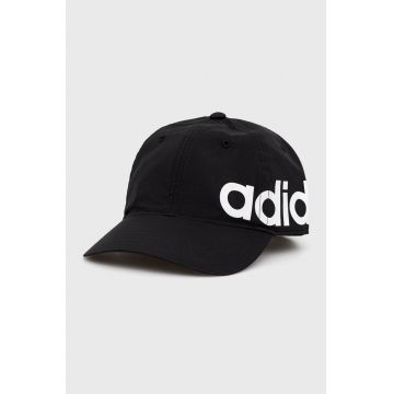 adidas șapcă culoarea negru, cu imprimeu