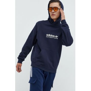 adidas Originals hanorac de bumbac barbati, culoarea albastru marin, cu imprimeu