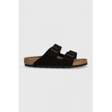 Birkenstock papuci din piele Arizona barbati, culoarea negru, 1027152