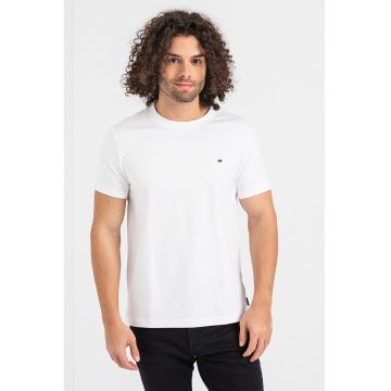 Tricou slim fit cu decolteu la baza gatului