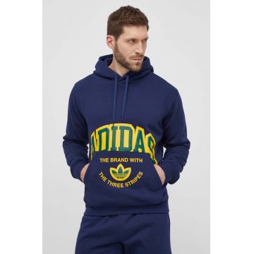 adidas Originals bluză bărbați, culoarea bleumarin, cu glugă, cu imprimeu IS0235